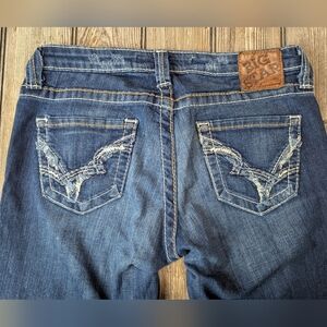 Big Star Capris Size 27 Rikki Low Rise Dark Wash With Fade